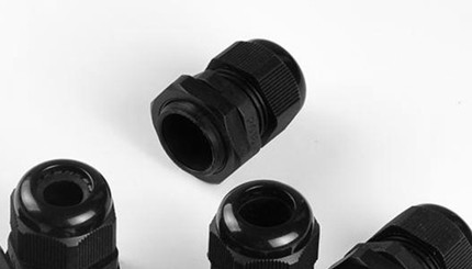 采購(gòu)塑料電纜防水接頭時(shí)需注意哪些？